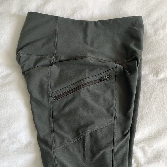 Eddie Bauer Trail Tight Leggings, Size XS, Green - Picture 5 of 9